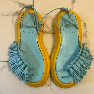 AWAKE mode unique sandals